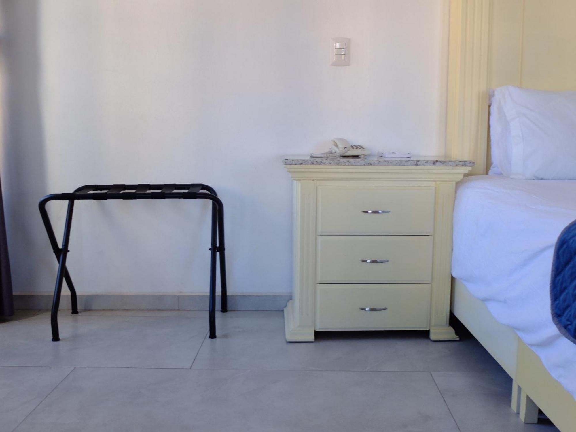 Hotel Estancia Real Tepatitlan de Morelos Luaran gambar